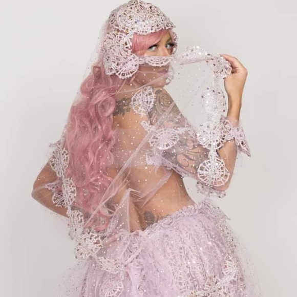 "HARLOW" Pink & Silver Medieval Goddess Babydoll Wedding Ballgown Set - Picture 4 of 4